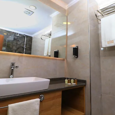 Bayrak Grand 4*