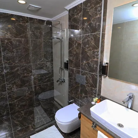 Bayrak Grand