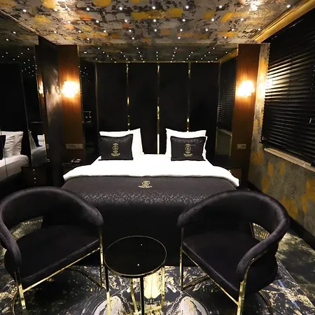 Bayrak Grand Hotell