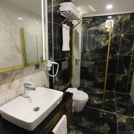 Bayrak Grand Трабзон