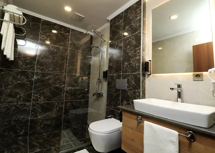 Bayrak Grand Hotel Trabzon